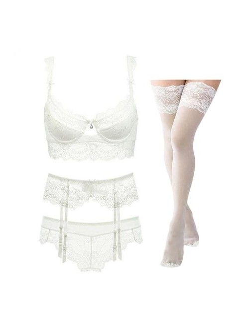 Komplet bielizny koronkowej z koronkowym biustonoszem typu bralette