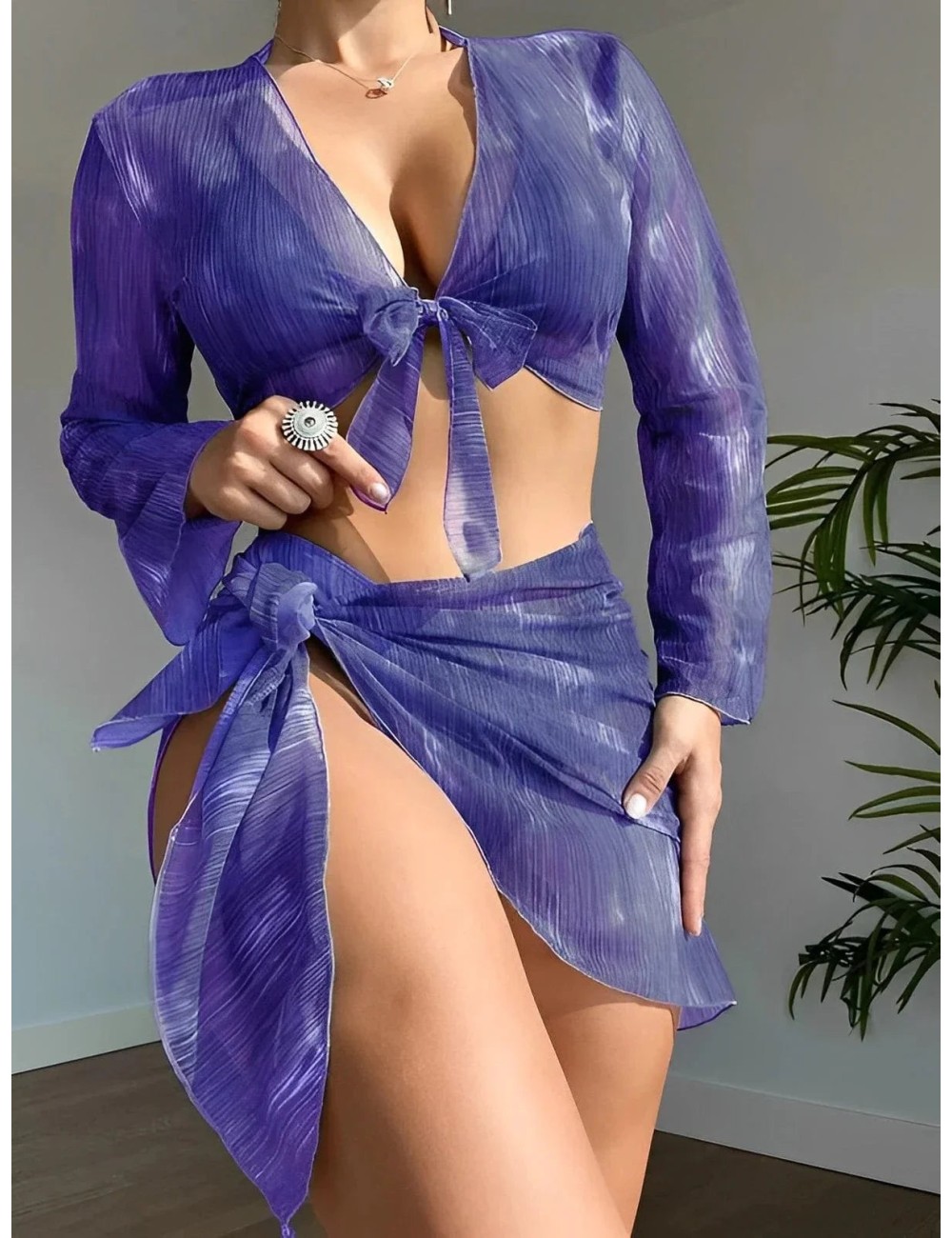 Bikini z asymetryczną spódniczką