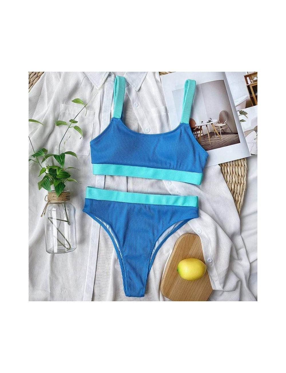 Dwuczęściowy strój kąpielowy z majtkami typu bikini