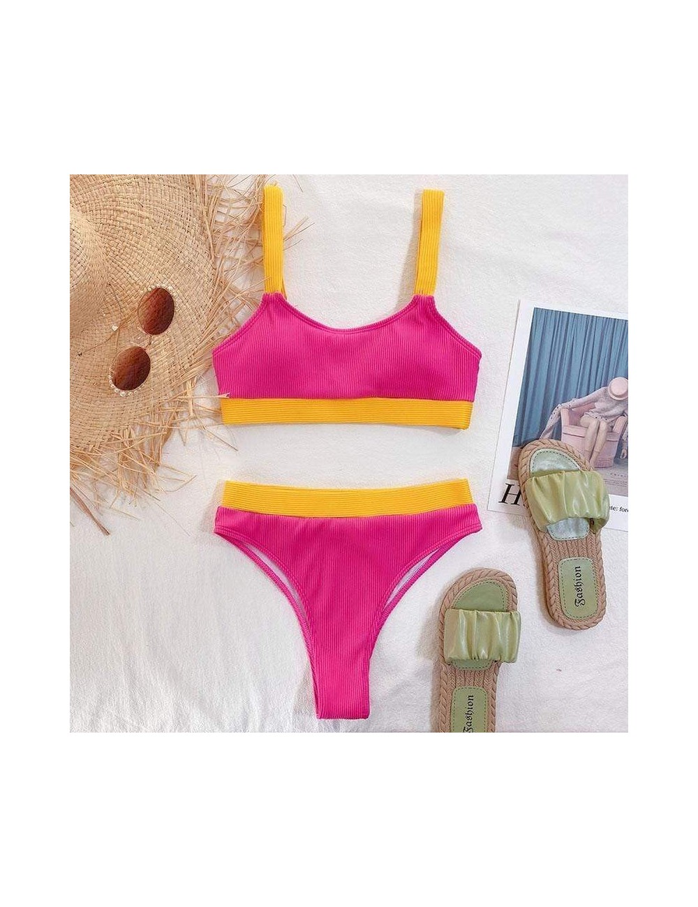 Dwuczęściowy strój kąpielowy z majtkami typu bikini