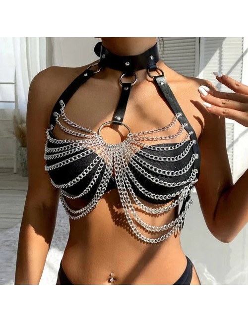 Harness na piersi z metalowymi łańcuszkami