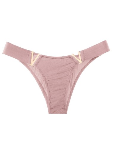 Figi z metalowymi elementami w kolorze rose gold