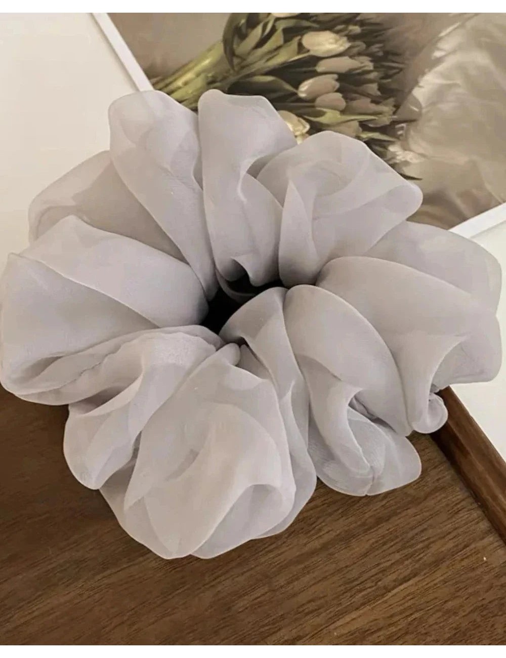 Szyfonowa gumka do włosów scrunchie