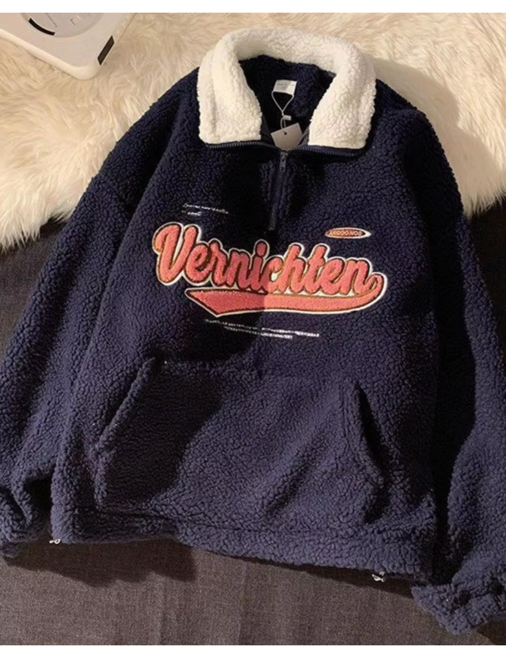Puchata bluza oversize z wysoką stójką
