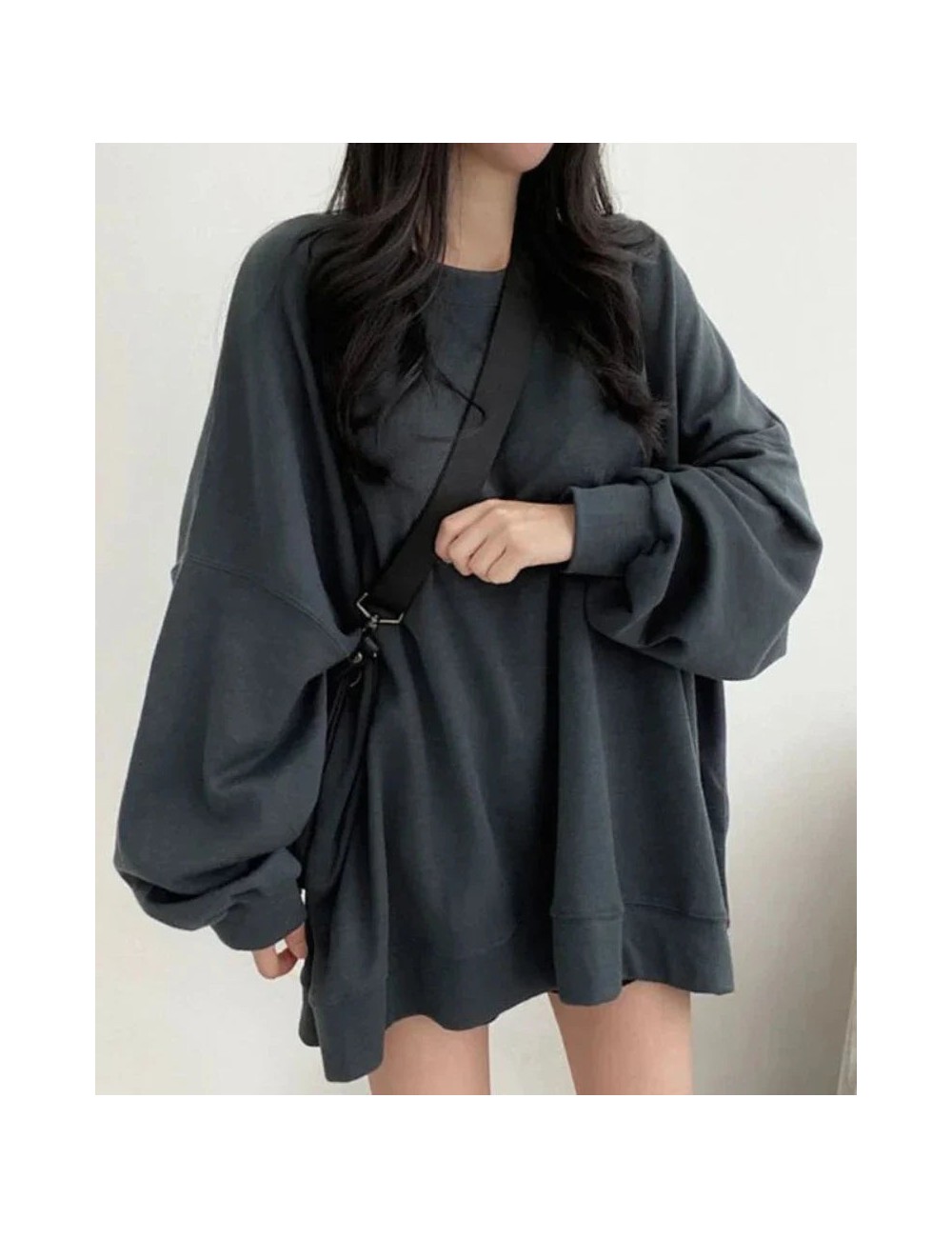 Luźna jednolita bluza oversize