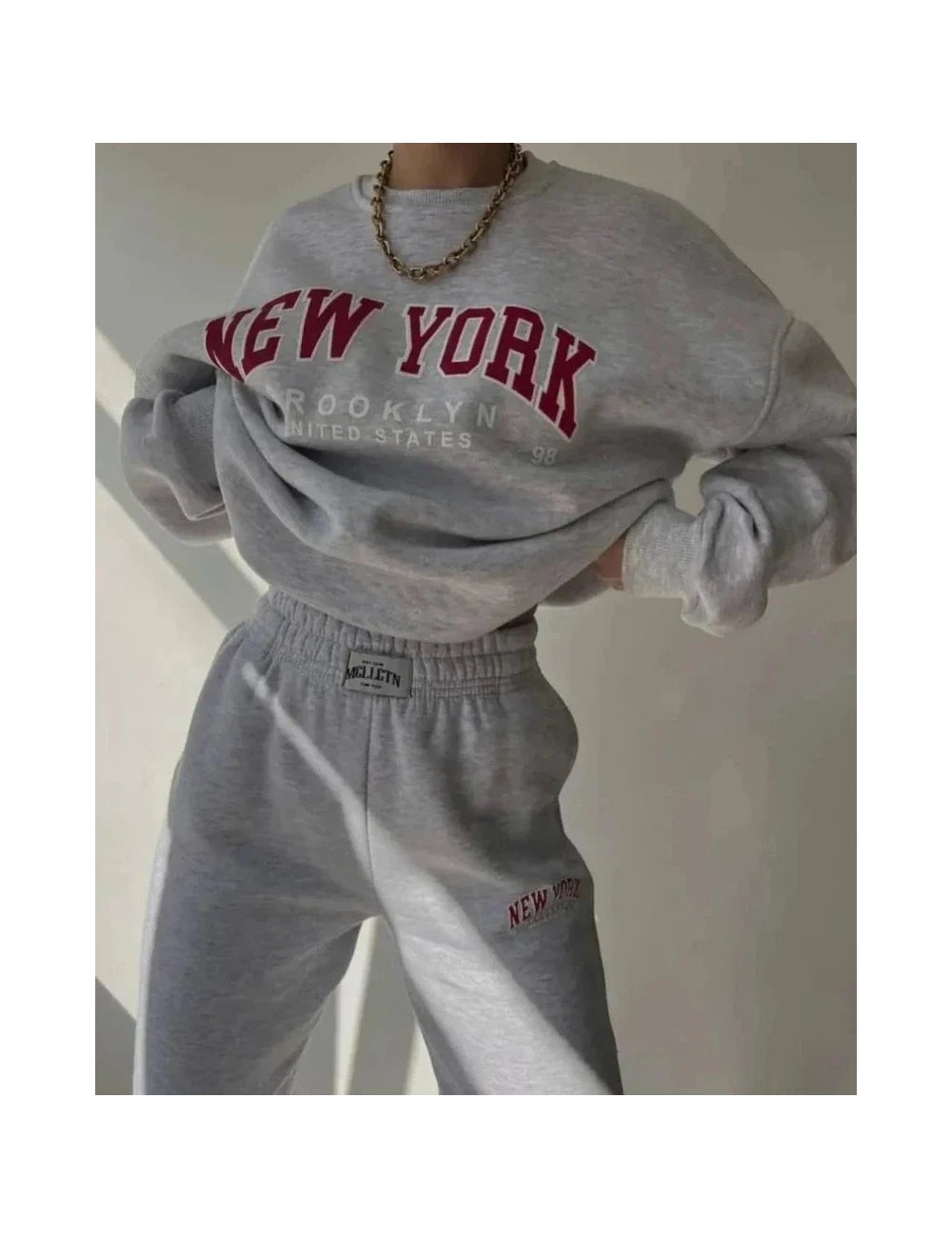 Luźna bluza oversize z napisem New York