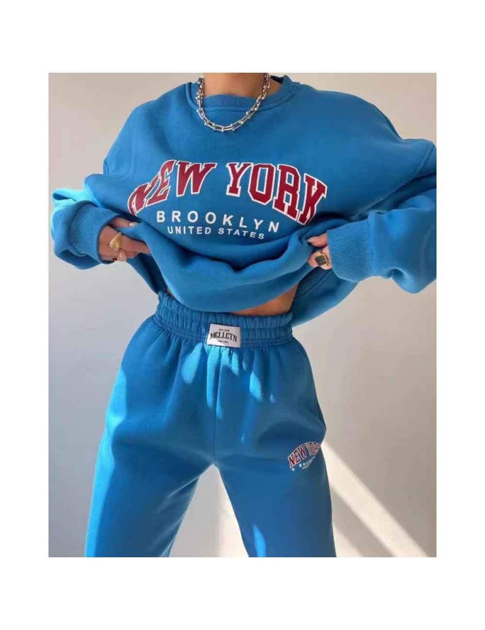 Luźna bluza oversize z napisem New York