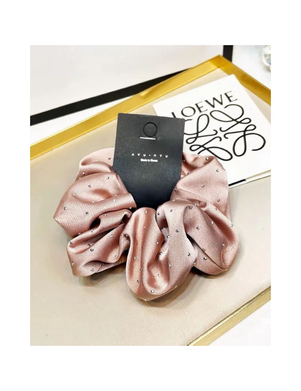 Frotka do włosów scrunchie z połyskującymi drobinkami
