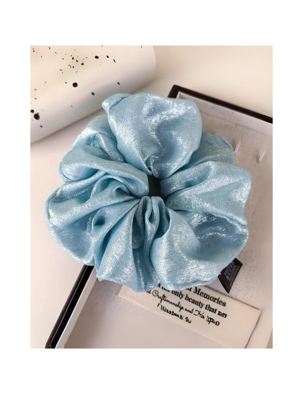 Frotka do włosów scrunchie połyskująca