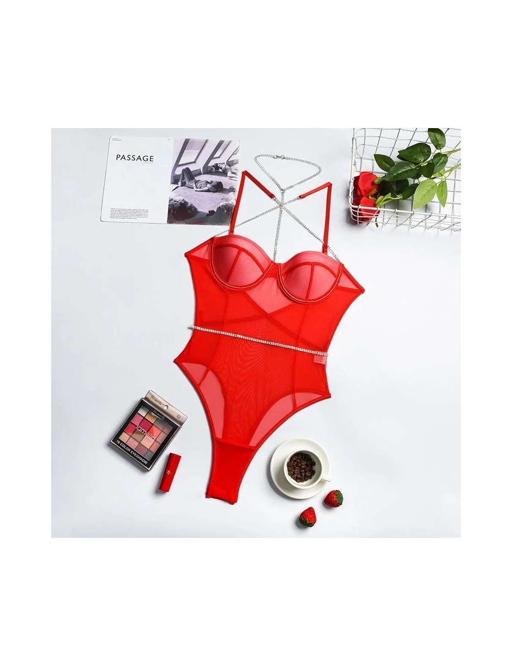Body koronkowe z elementami w cyrkonie
