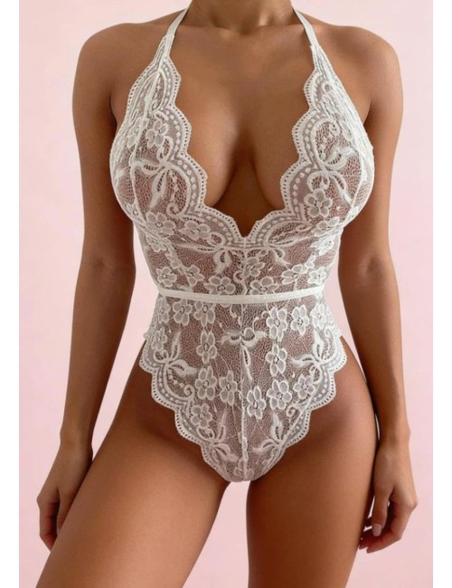 Uniwersalne body koronkowe