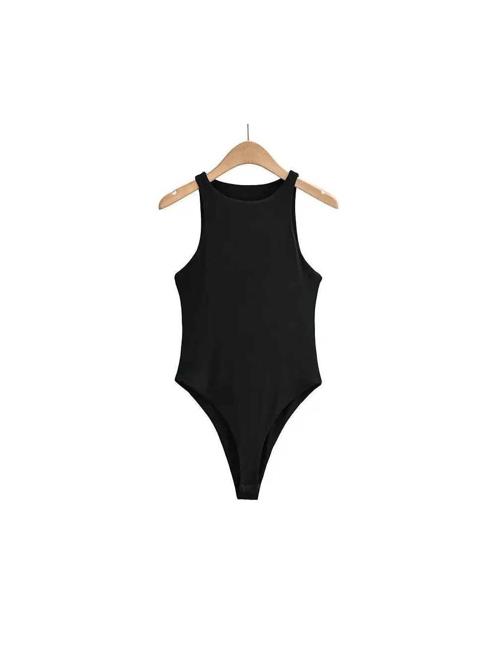 Uniwersalne body z odkrytymi plecami